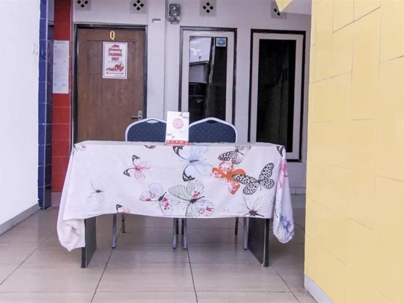 Oyo 3317 Maju Jaya Homestay Syariah Bogor Exteriér fotografie