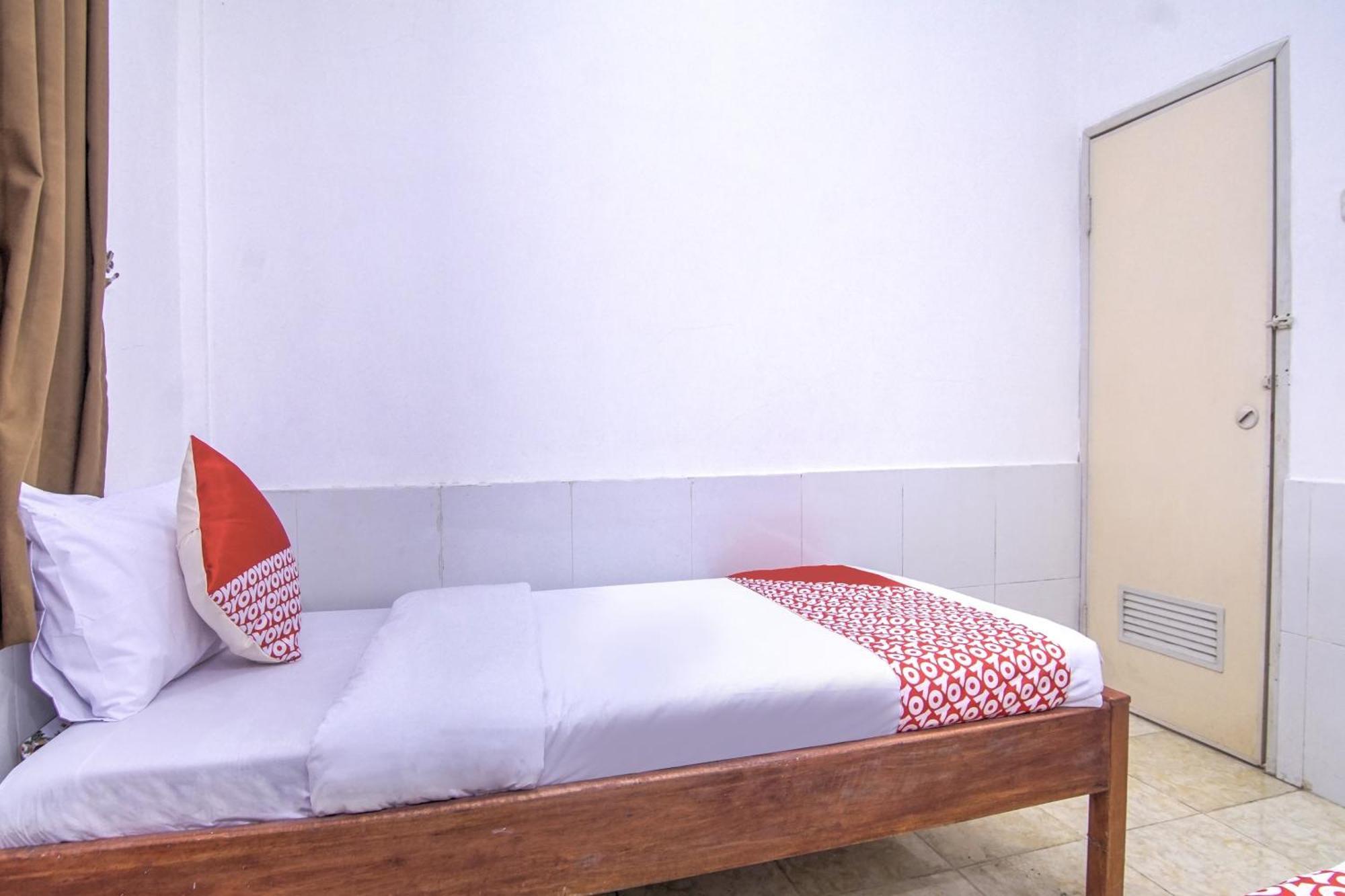 Oyo 3317 Maju Jaya Homestay Syariah Bogor Exteriér fotografie