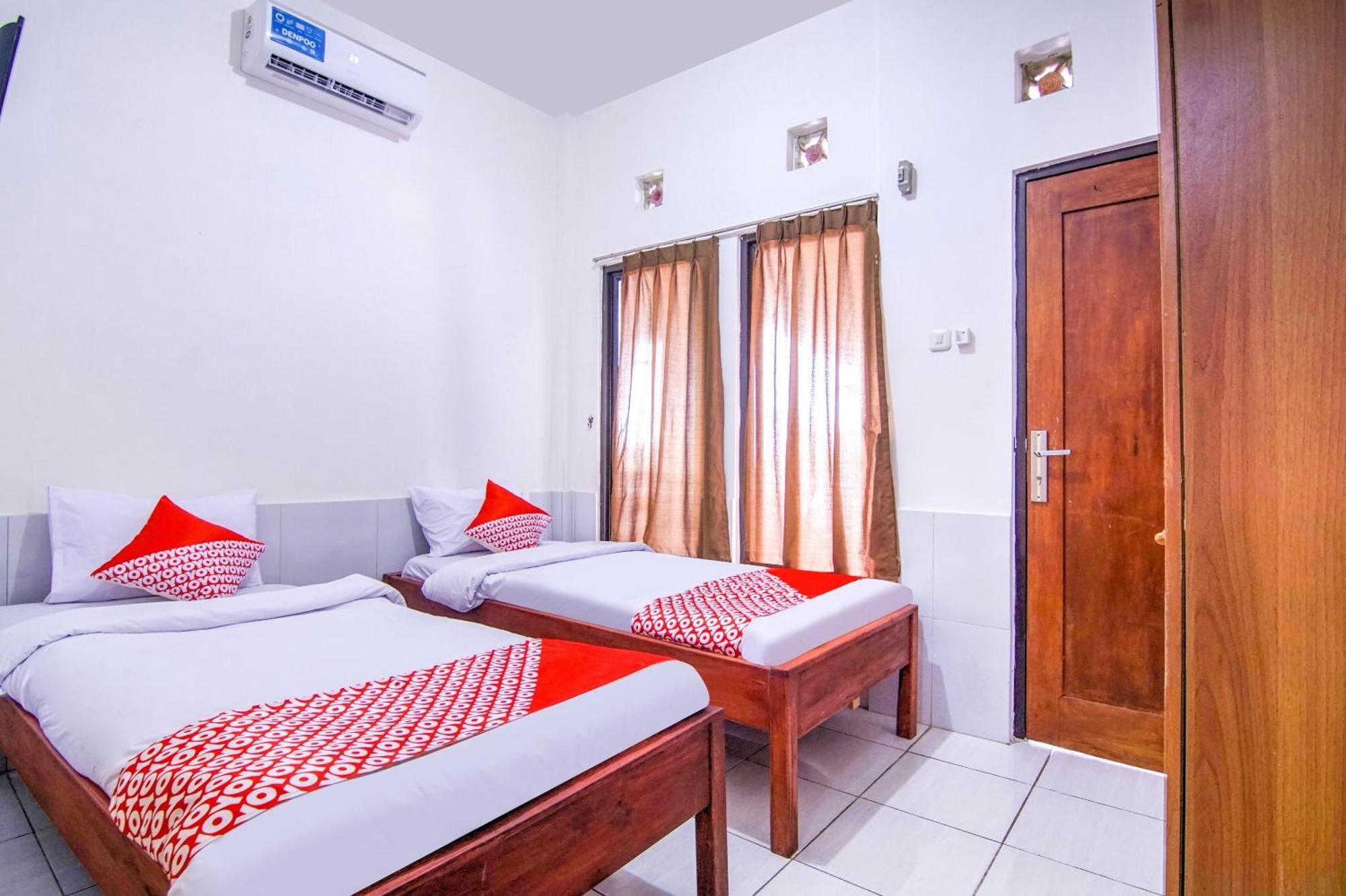 Oyo 3317 Maju Jaya Homestay Syariah Bogor Exteriér fotografie